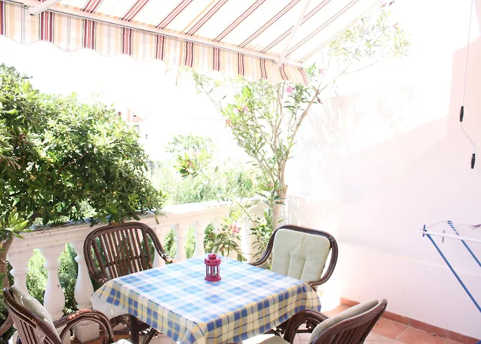 Maris - Renovated 2026 Apartman