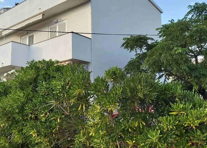 Maris - Renovated 2026 Apartman Pag Town