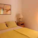 Maris - Renovated 2026 Apartman Pag Town